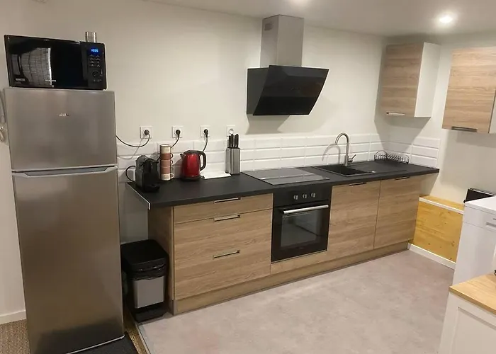 Coeur De Jaude 2 Chambres Tout Equipe 4 Personnes